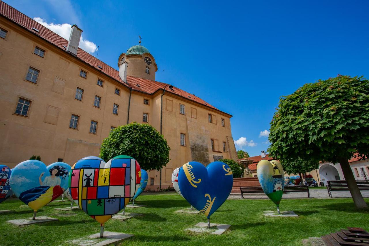 Castle Hotel & Wellness Podebrady Exterior photo